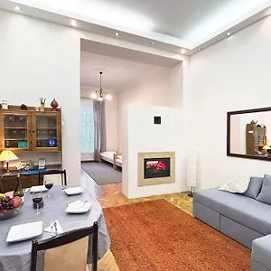 Apartman Fireplace Holidays, Budapest