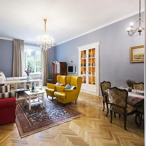 Engel Apartament