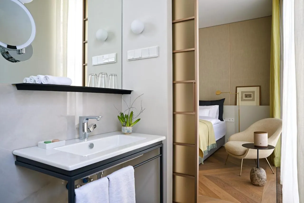 Bagatelle Gardenhouse Hotel Budapest