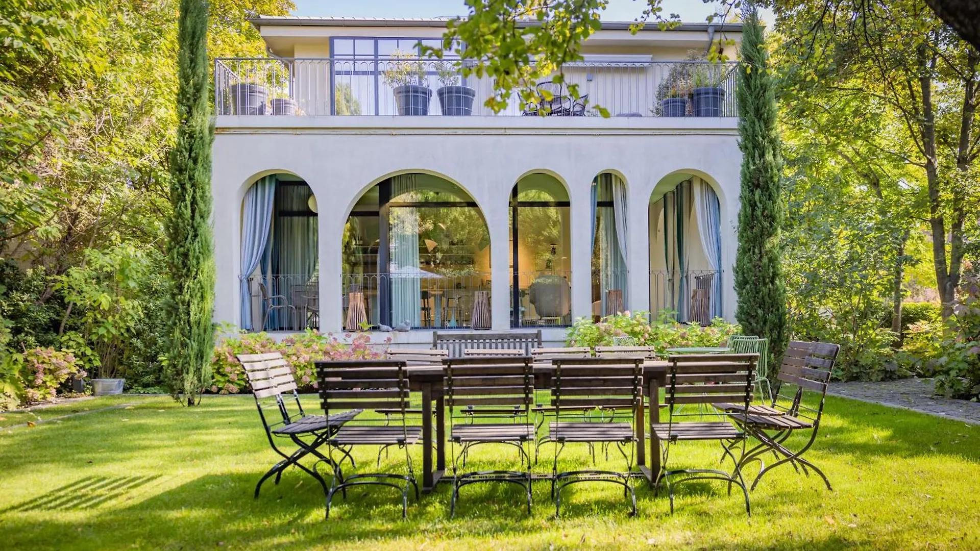 Bagatelle Gardenhouse Hotel Budapest 0*,